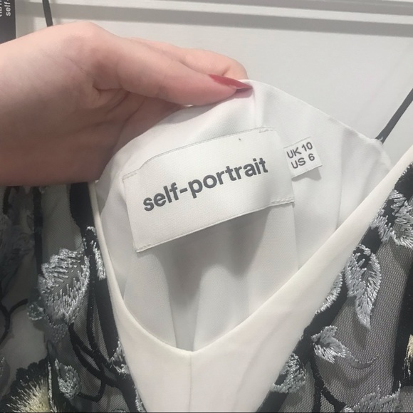 Authentic Self Portrait Nivienne Blue White Black Floral Lace Dress - Picture 11 of 12